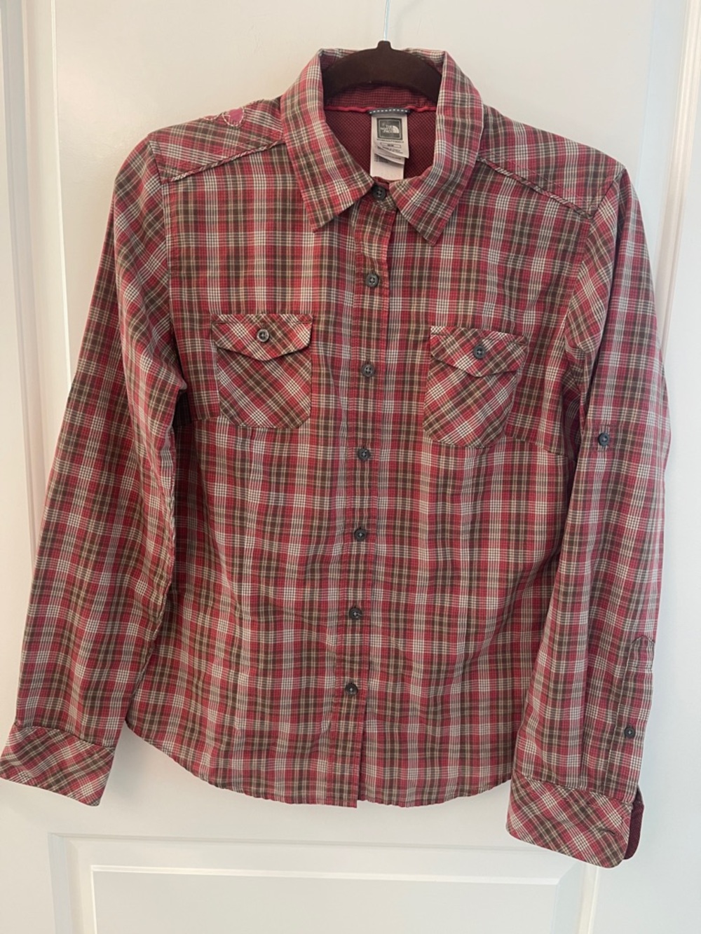 The North Face Women’s Red Plaid Button-Down Shirt/ Active wear